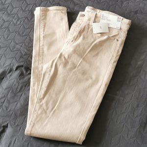 Uniqlo natural color extra stretch jeans, size 28x32 inches